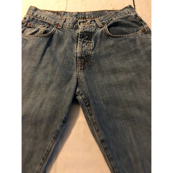 Lucky Brand Women's Jeans Low Rise East Fit Flare Leg Distressed Size 4 X 31 - Picture 3 of 9